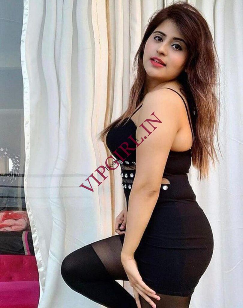 Natasha-Indian-College-girl-escort-in-Aerocity-Delhi-2.jpg