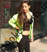 poonam-escort-girl.jpg