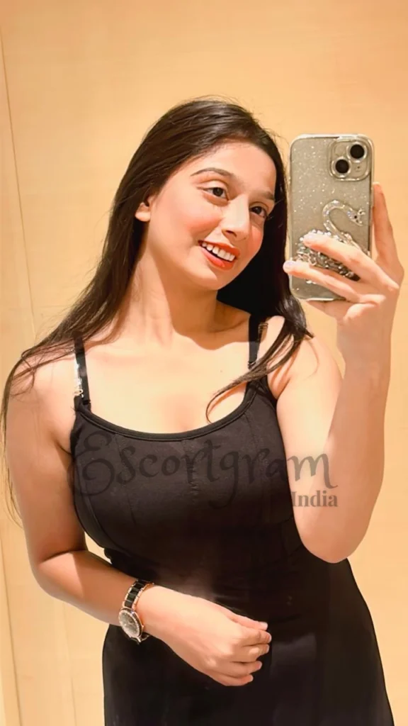 neha-young-escorts-delhi-e1d4ed015352526976c2af7cd6dea676